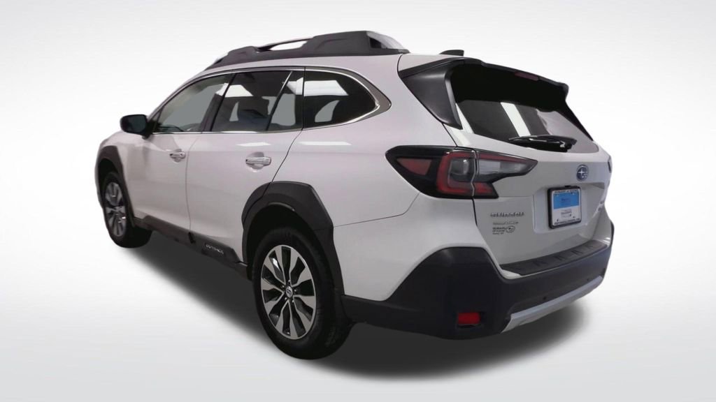 Used 2024 Subaru Outback Touring XT image 6