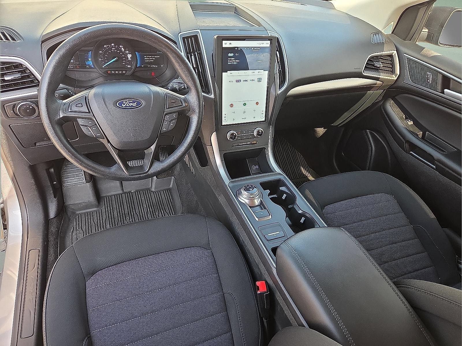 Used 2024 Ford Edge SE AWD/4WD image 6