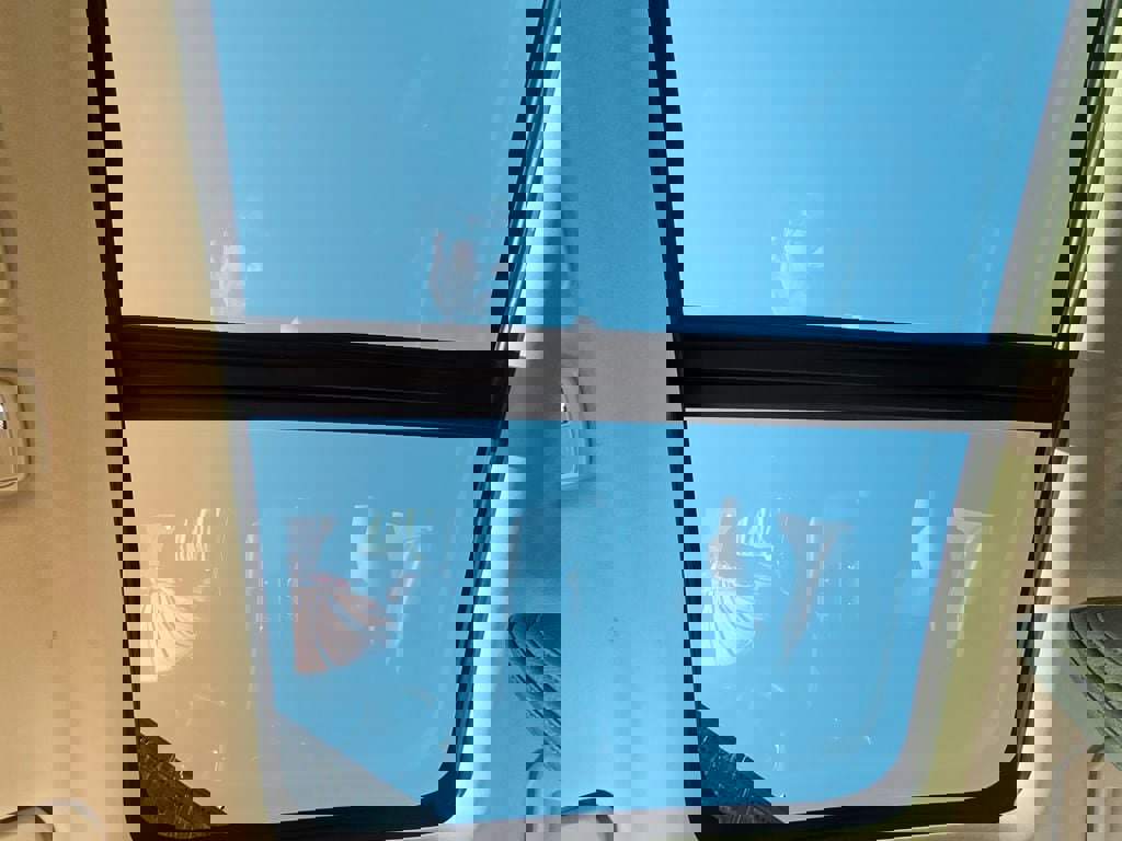 Certified 2023 Volvo XC60 B5 Plus image 26