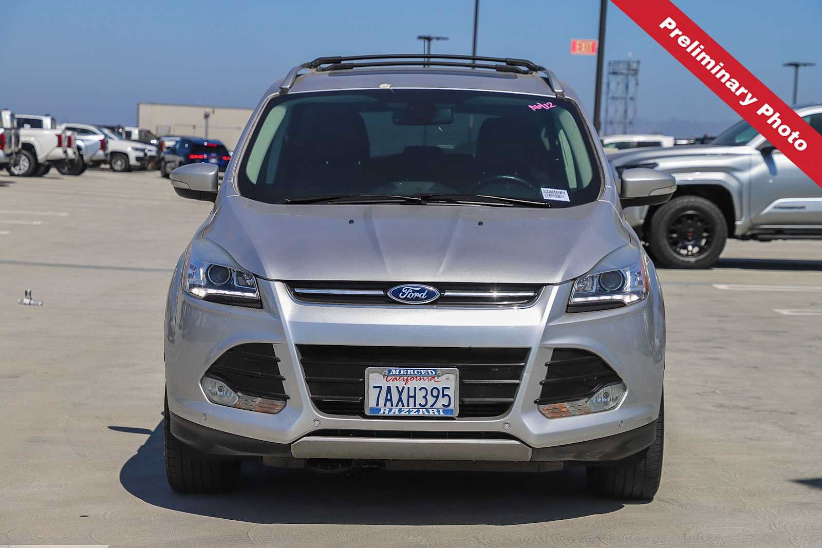 Used 2013 Ford Escape Titanium w/ Parking Technology Pkg AWD/4WD image 2