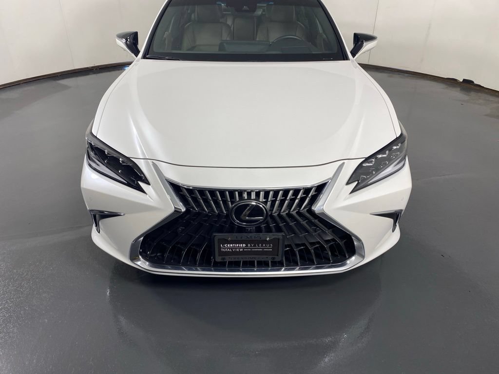 Used 2025 Lexus ES 300h Ultra Luxury FWD image 6