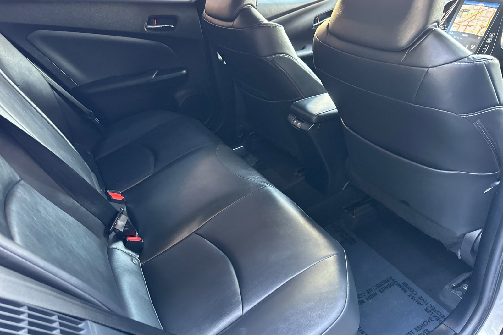 Used 2021 Toyota Prius Prime XLE image 19