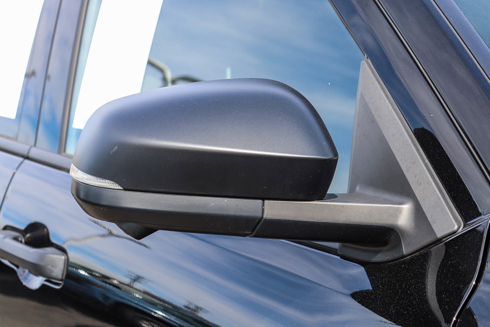 Used 2025 Toyota 4Runner TRD Off-Road Premium w/ Tow Technology Package image 8