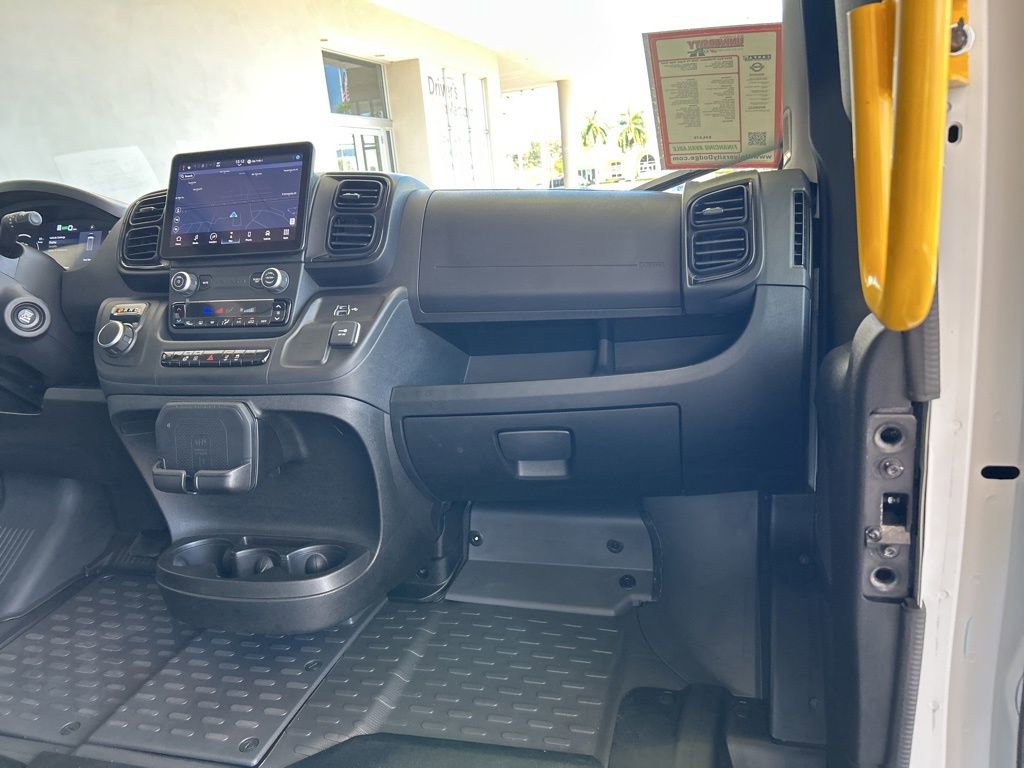 Used 2024 RAM ProMaster 3500 w/ Delivery Van Package image 25