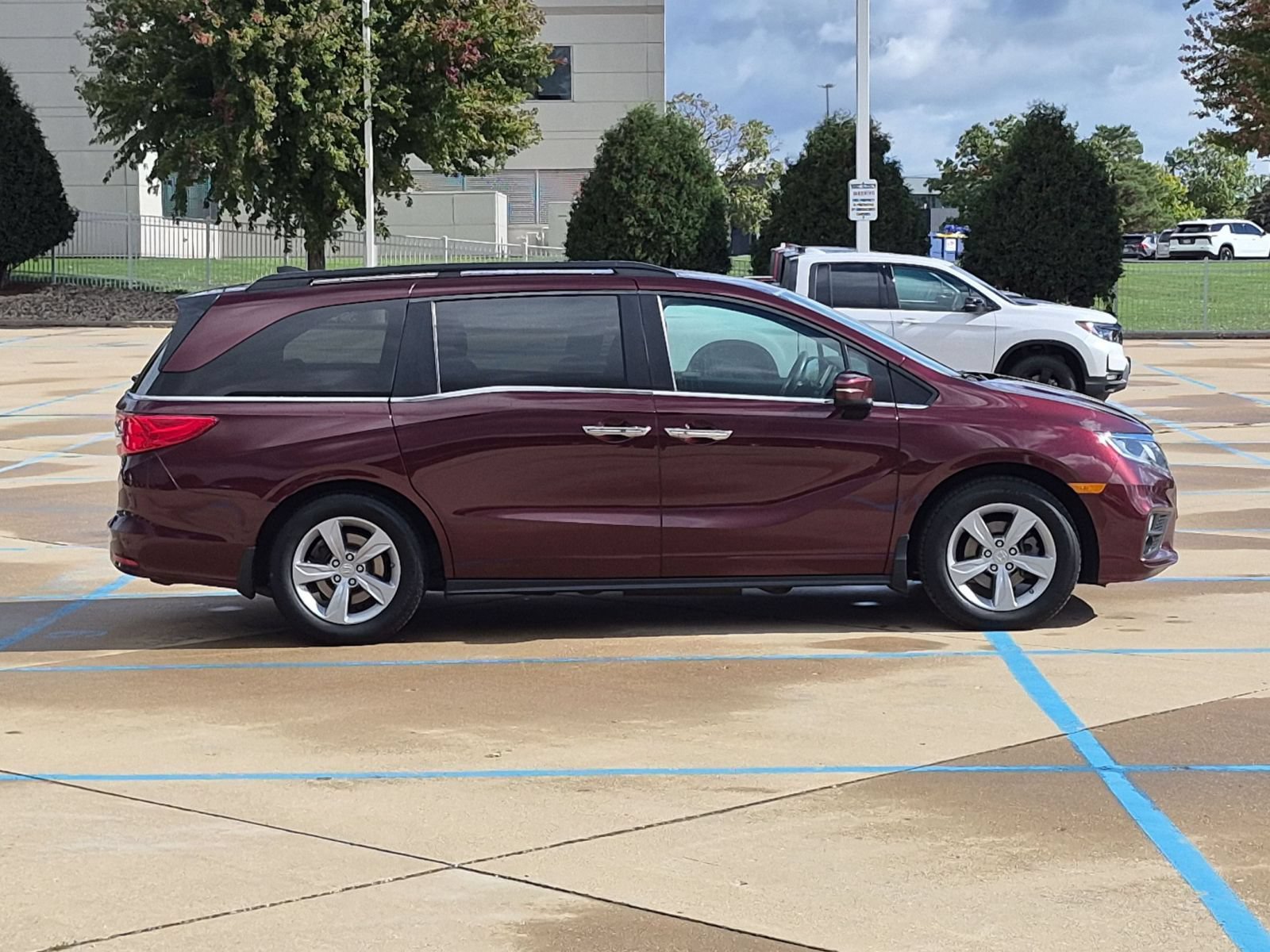 Certified 2018 Honda Odyssey EX-L image 5