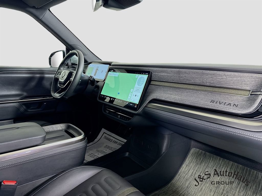 Used 2026 Rivian R1S Adventure image 38