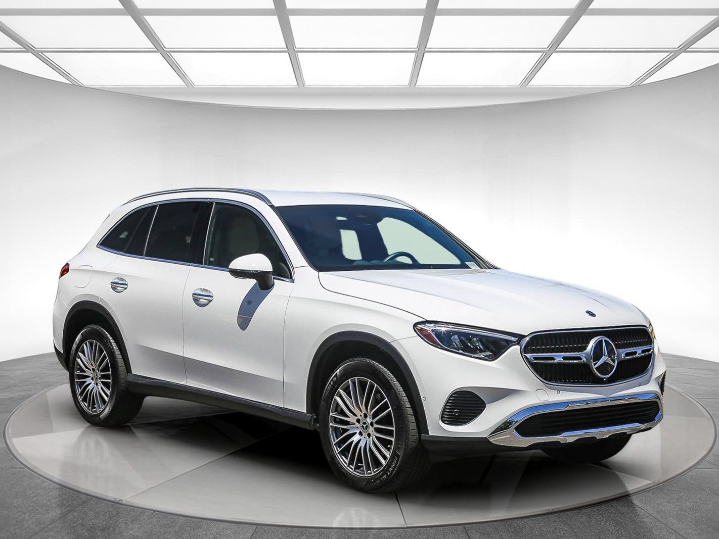 Certified 2026 Mercedes-Benz GLC 300 image 5