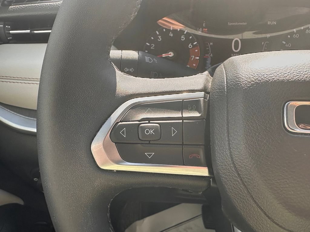 Used 2024 Jeep Compass Limited AWD/4WD image 32