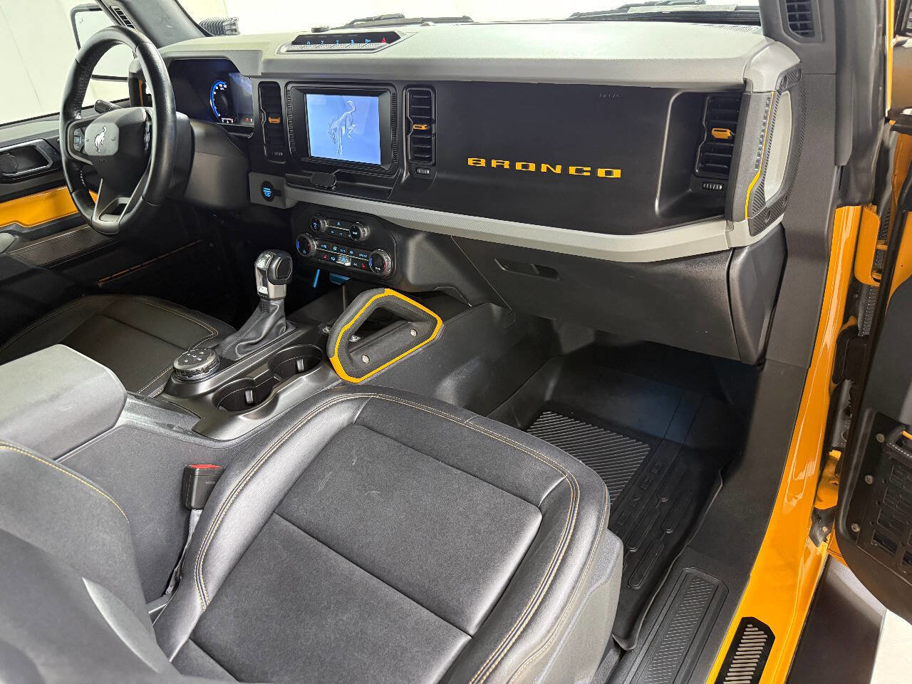 Used 2021 Ford Bronco Badlands image 46