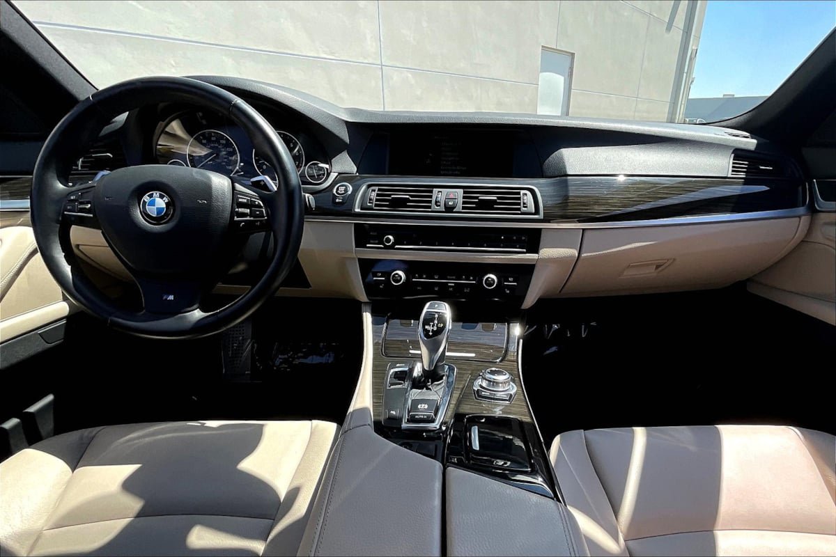 Used 2013 BMW 535i Sedan RWD image 13