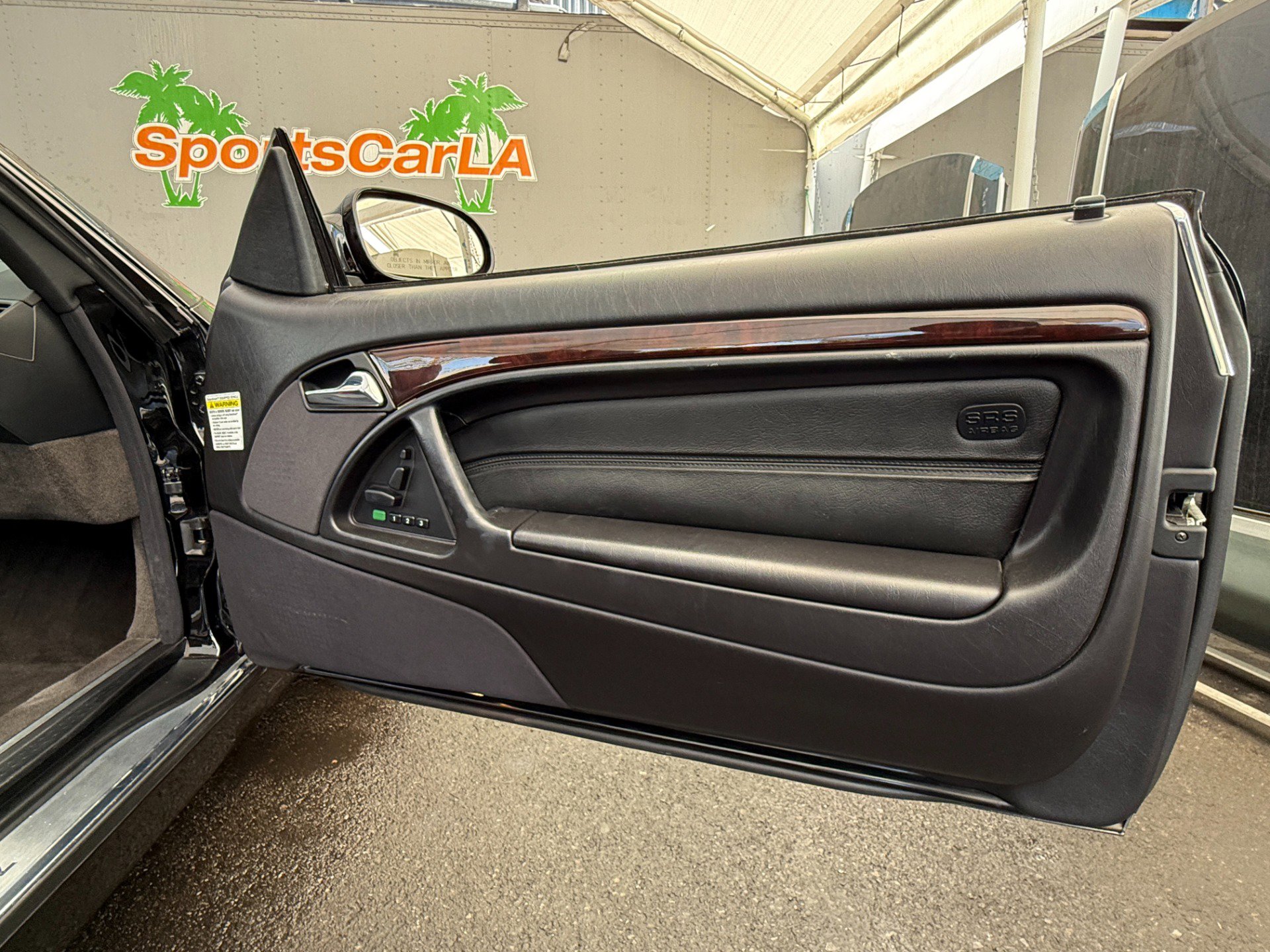 Used 2000 Mercedes-Benz SL 500 image 25