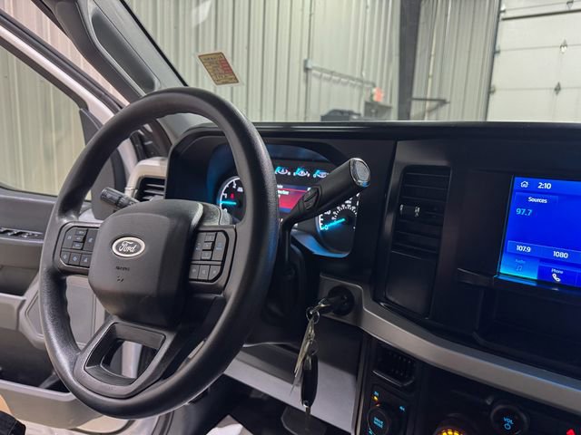 Used 2025 Ford F250 XL AWD/4WD image 13