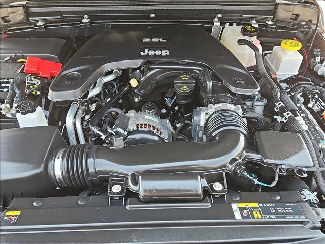 Used 2020 Jeep Gladiator Sport AWD/4WD image 21