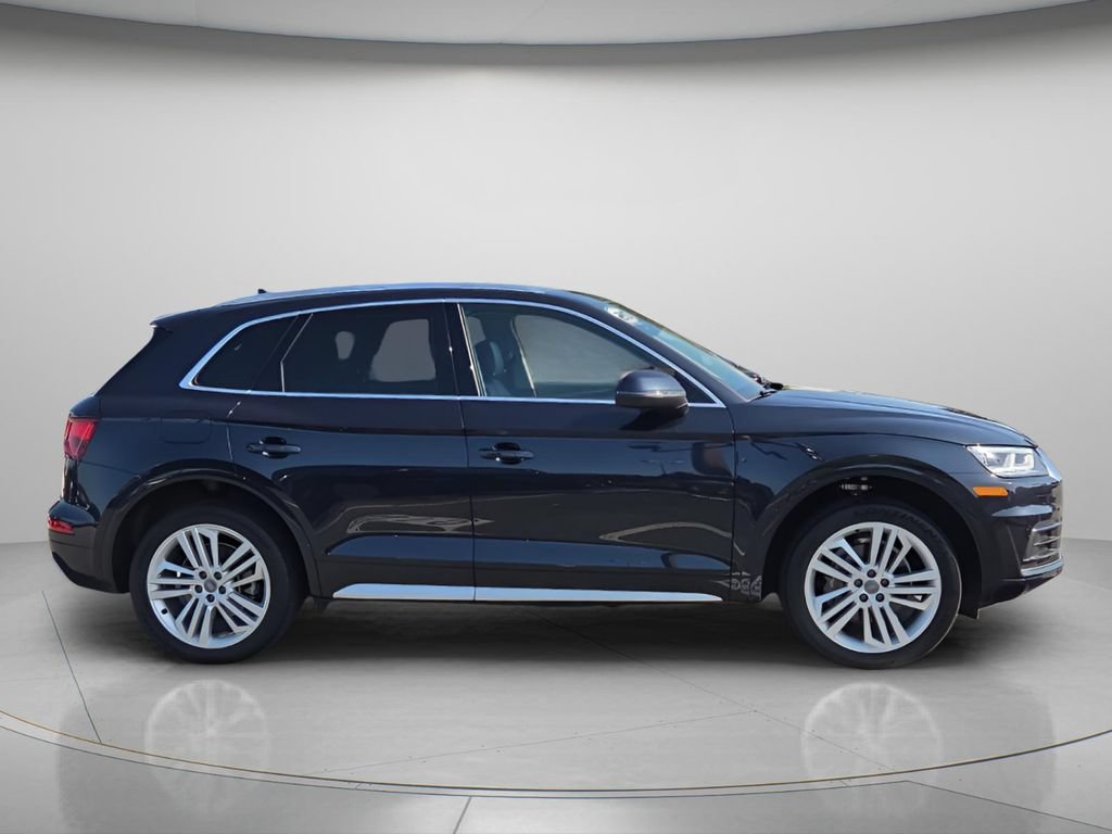 Used 2020 Audi Q5 2.0T Premium Plus AWD/4WD image 9