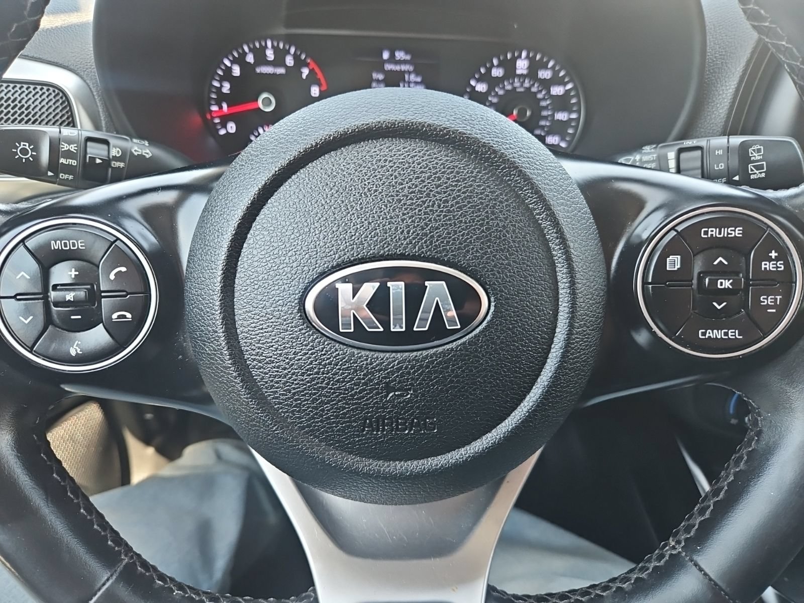 Used 2020 Kia Soul GT-Line w/ GT 2.0L Power Sunroof Package FWD image 31