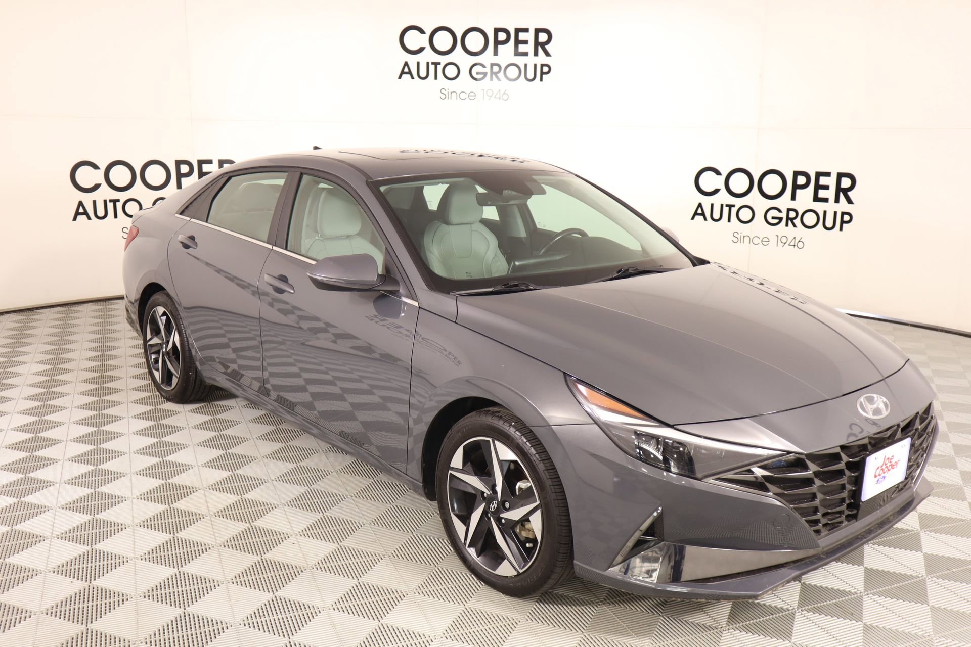 Used 2023 Hyundai Elantra Limited video 1