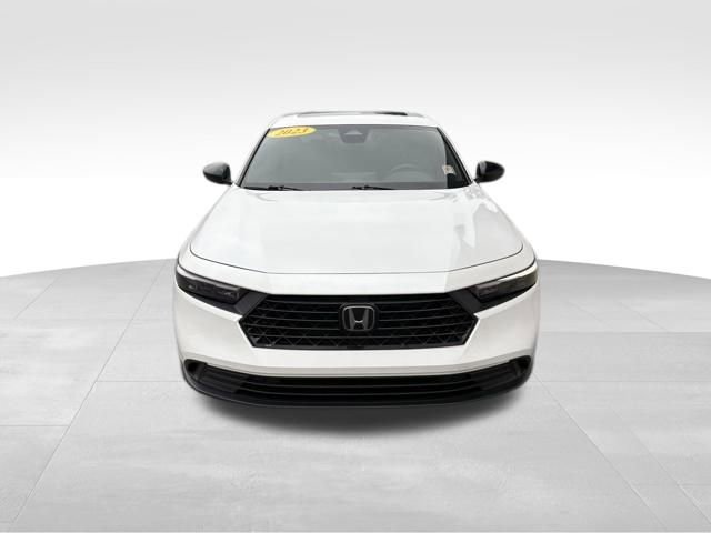 Used 2023 Honda Accord Sport image 2