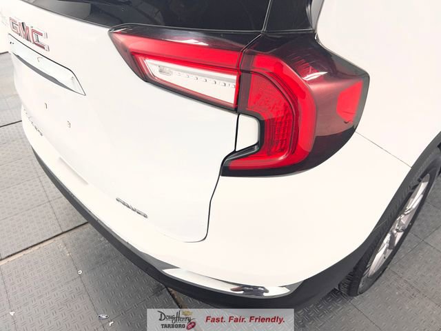 Used 2022 GMC Terrain SLT AWD/4WD image 14