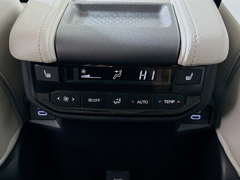 New 2026 Toyota Grand Highlander AWD image 18