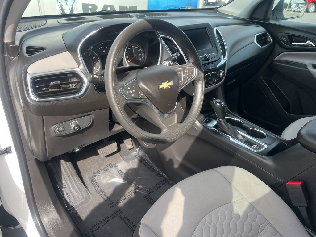Used 2020 Chevrolet Equinox LT AWD/4WD image 32