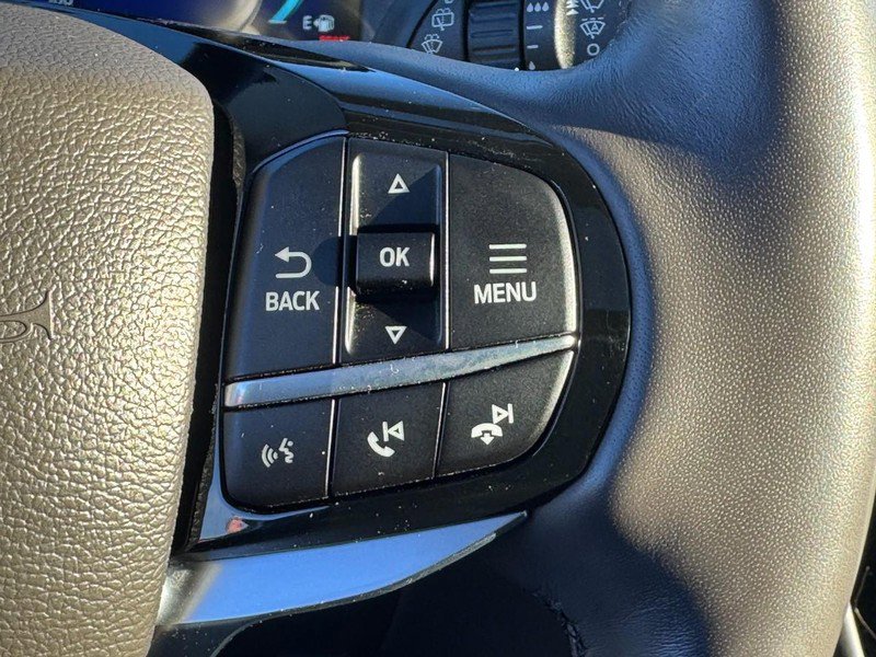 Used 2023 Ford Explorer Platinum w/ Technology Package AWD/4WD image 20