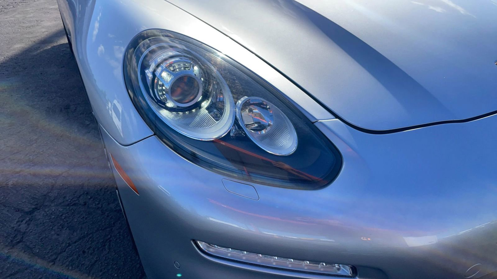 Used 2015 Porsche Panamera S RWD image 49