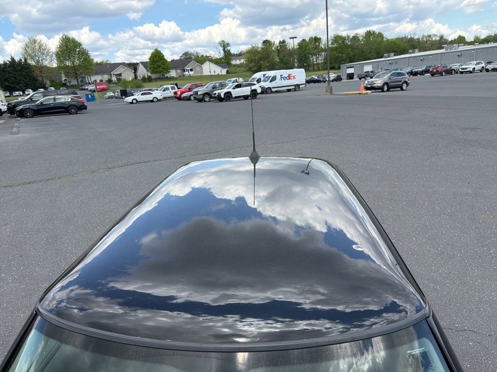 Used 2011 MINI Cooper Hardtop FWD image 9