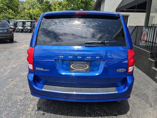 Used 2020 Dodge Grand Caravan SE w/ UConnect Hands-Free Group FWD image 4