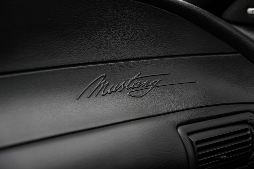 Used 2004 Ford Mustang Cobra RWD image 28