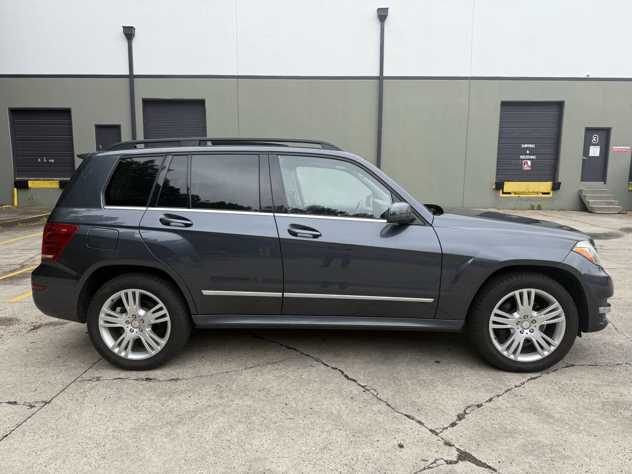 Used 2015 Mercedes-Benz GLK 350 4MATIC image 9