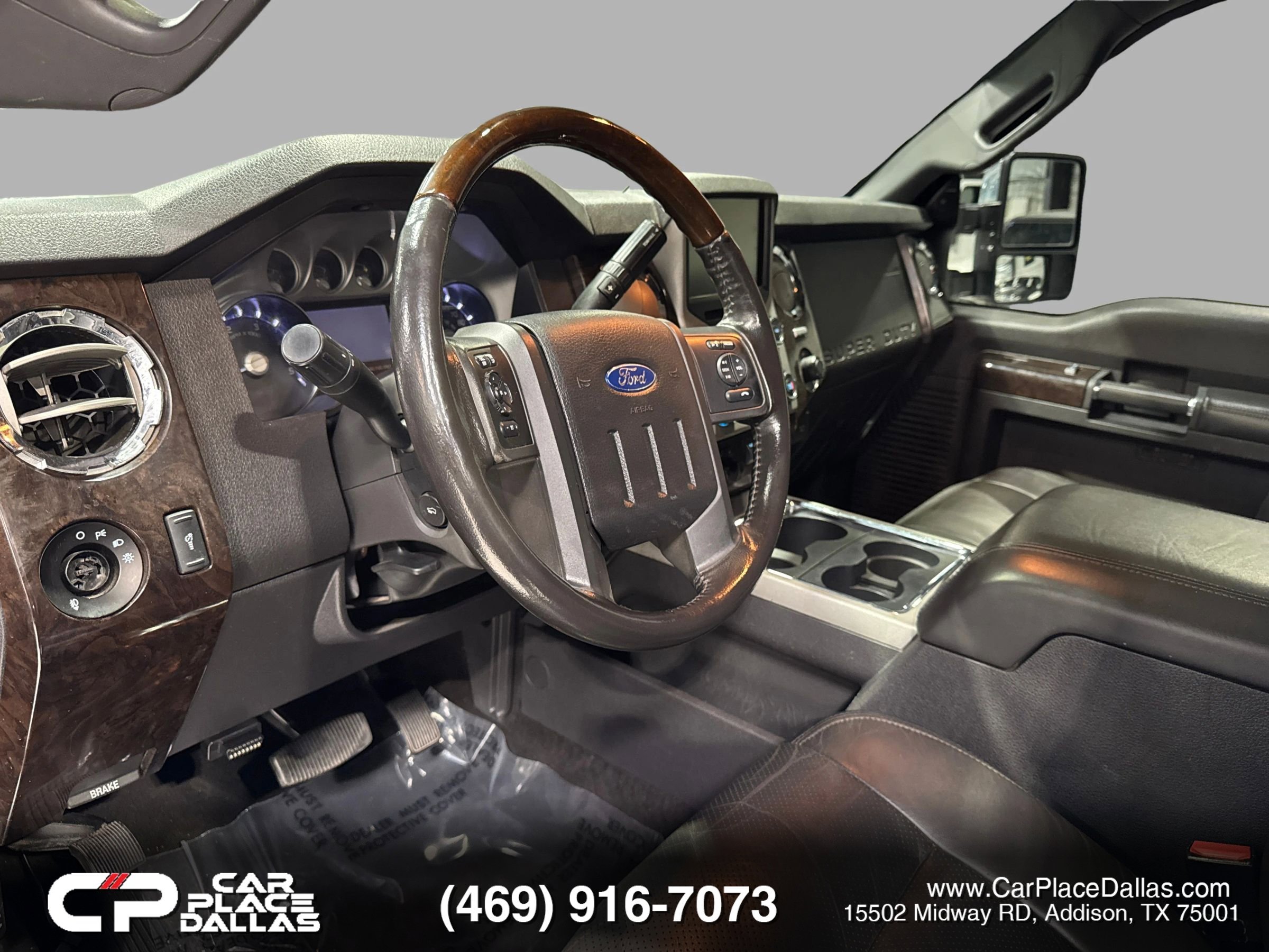 Used 2015 Ford F250 Platinum w/ FX4 Off-Road Package AWD/4WD image 16