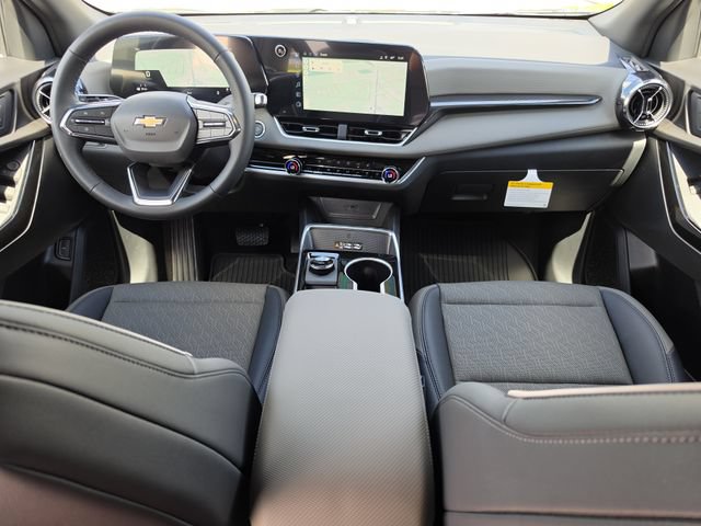New 2027 Chevrolet Equinox LT w/ Convenience Package II FWD image 15