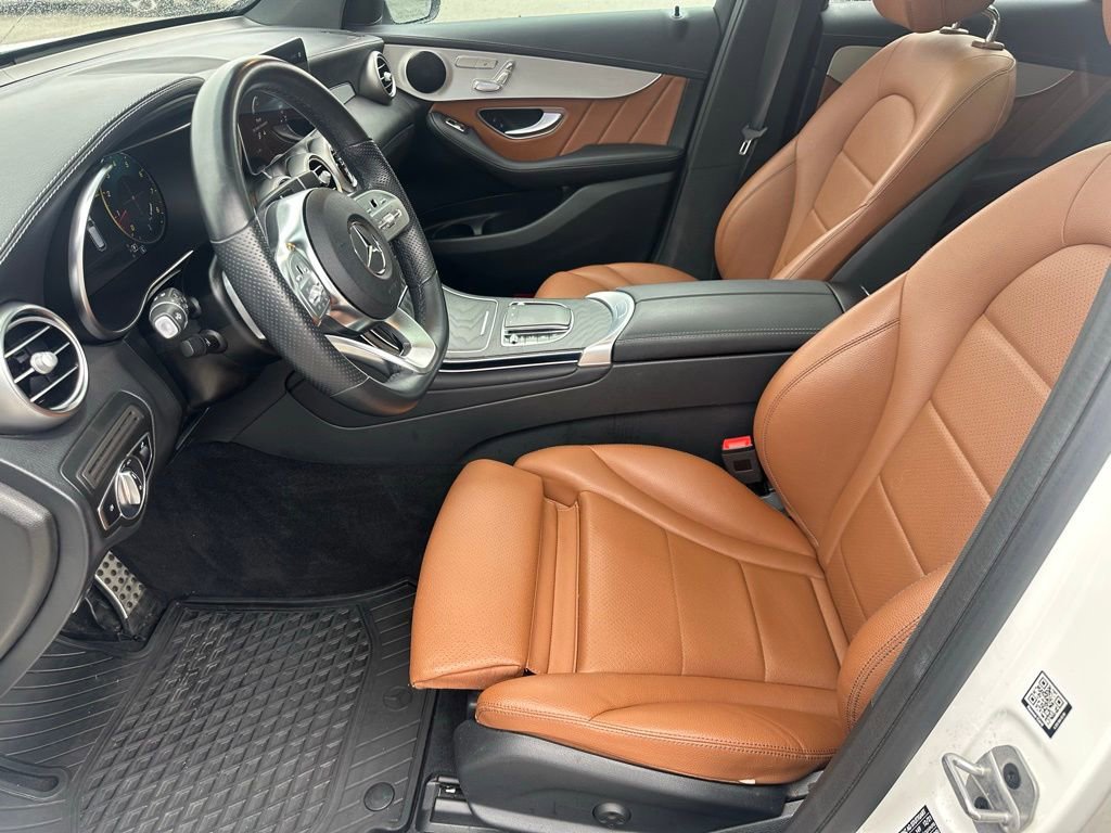 Used 2022 Mercedes-Benz GLC 300 4MATIC image 25