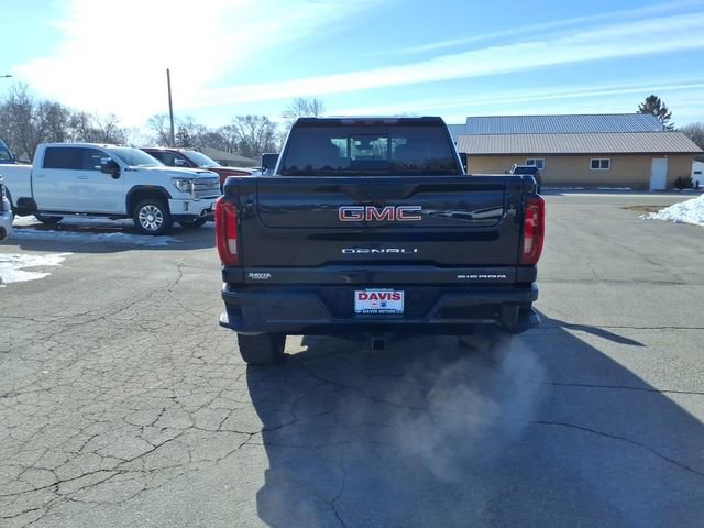 Used 2022 GMC Sierra 3500 Denali w/ Denali Black Diamond Edition image 4