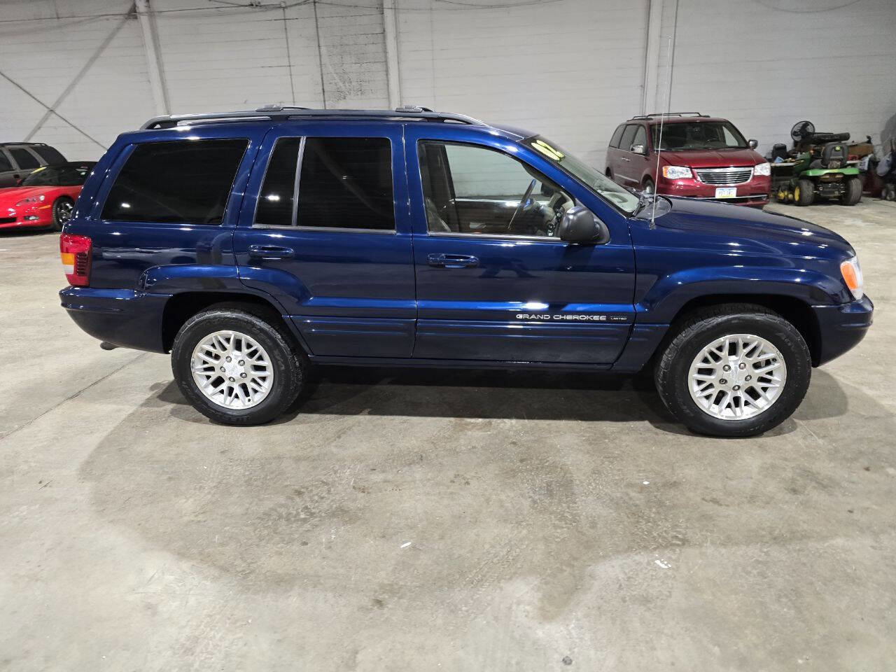 Used 2002 Jeep Grand Cherokee Limited image 14