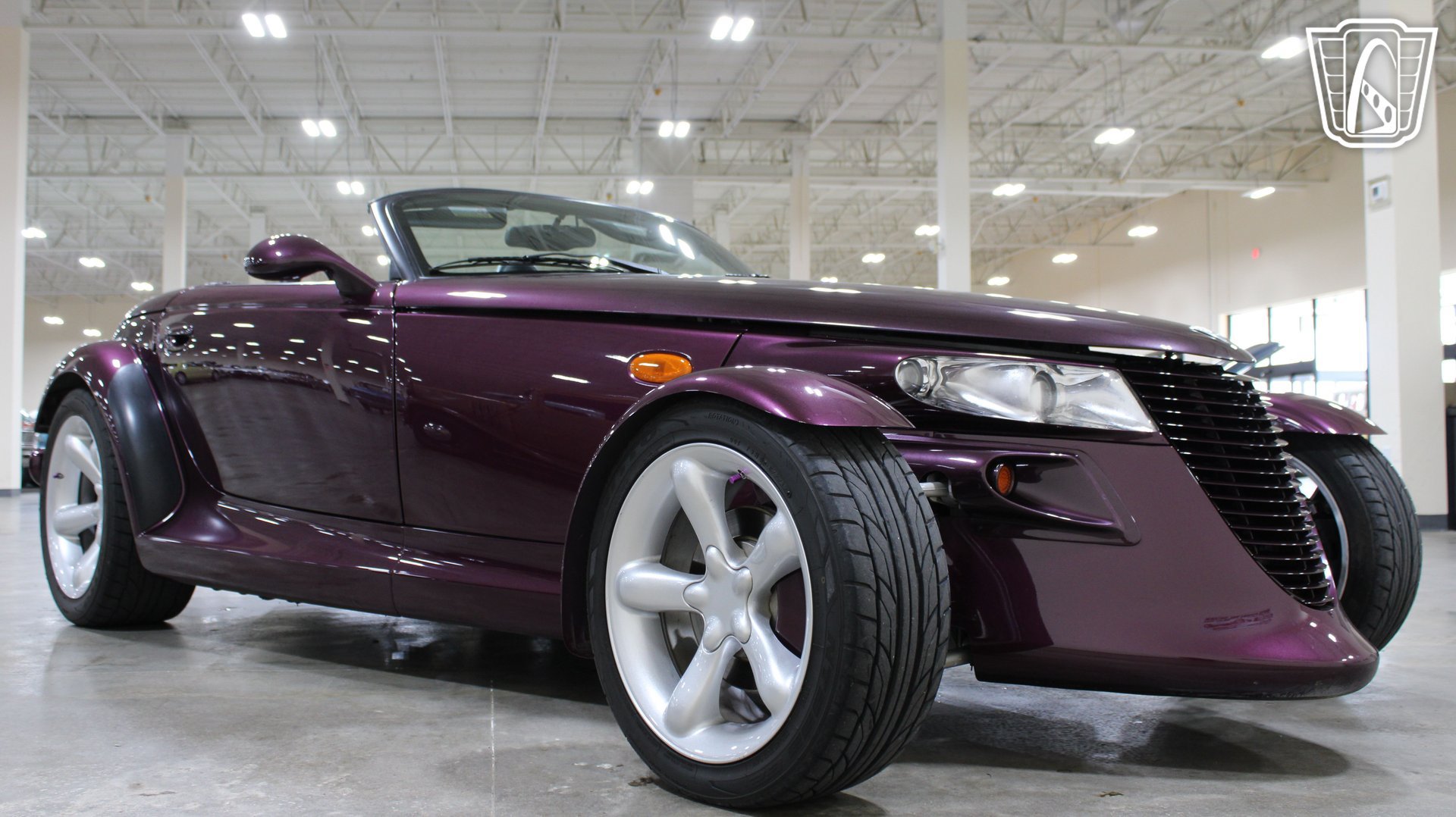 Used 1999 Plymouth Prowler RWD image 10