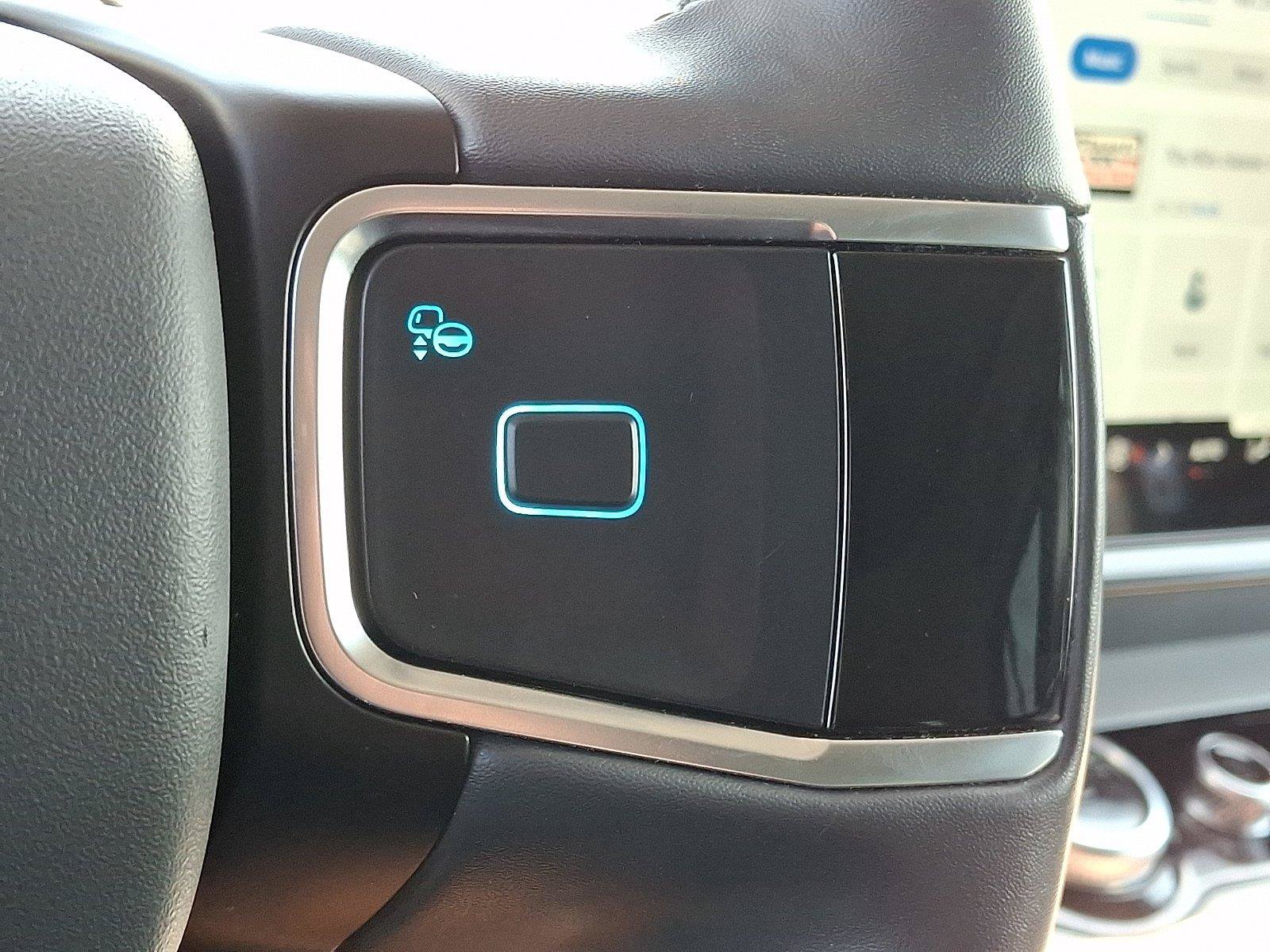 Certified 2025 Ford Expedition Active AWD/4WD image 27