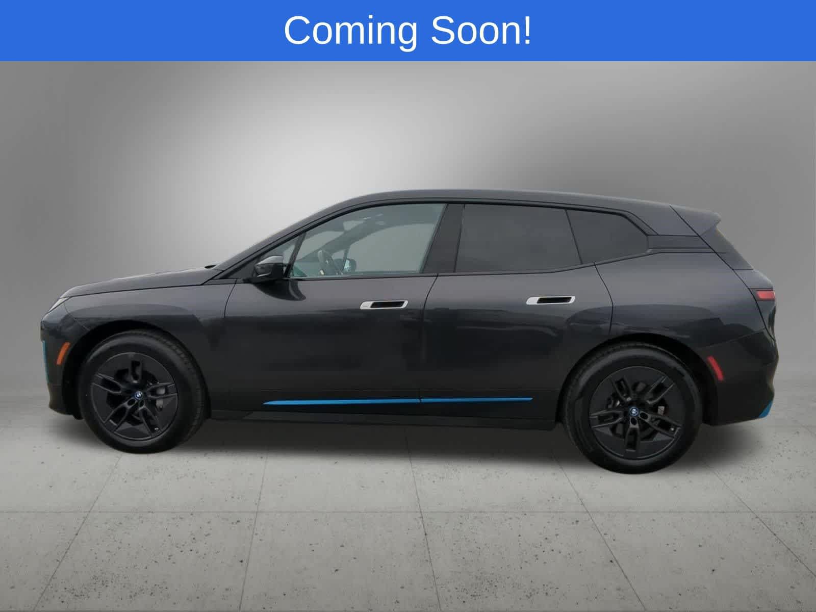 Used 2023 BMW iX xDrive50 w/ Convenience Package AWD/4WD image 3