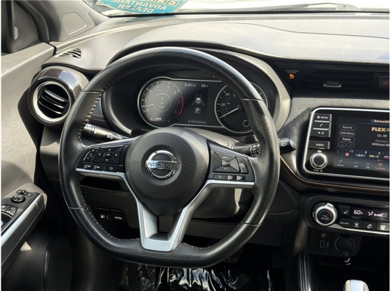 Used 2020 Nissan Kicks SR w/ SR Premium Package image 35