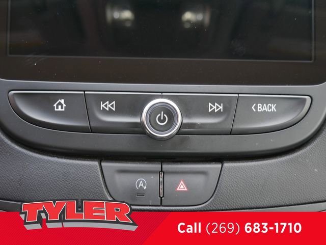 Used 2025 Chevrolet Malibu LT image 32