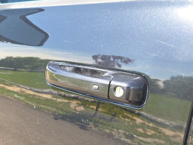 Used 2022 RAM 1500 Warlock AWD/4WD image 18