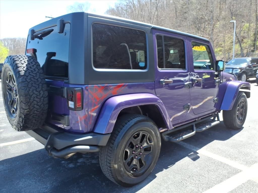 Used 2016 Jeep Wrangler Unlimited Sahara image 4