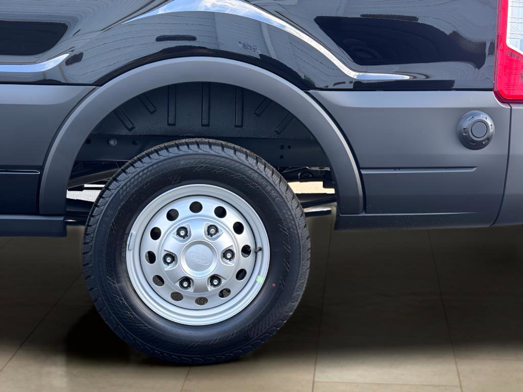 New 2026 Ford Transit 350 148 High Roof AWD image 33