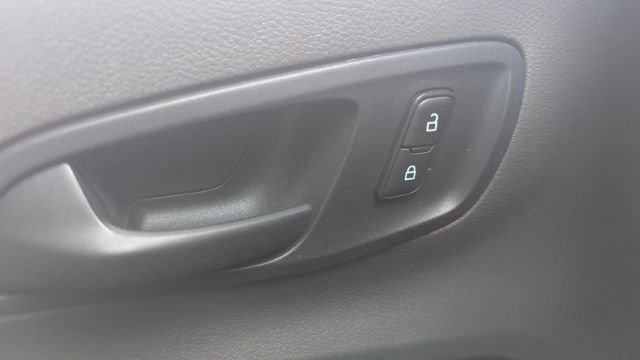 Used 2020 Ford Transit 350 XLT image 32