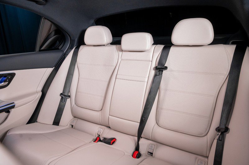 New 2026 Mercedes-Benz C 300 Sedan image 27