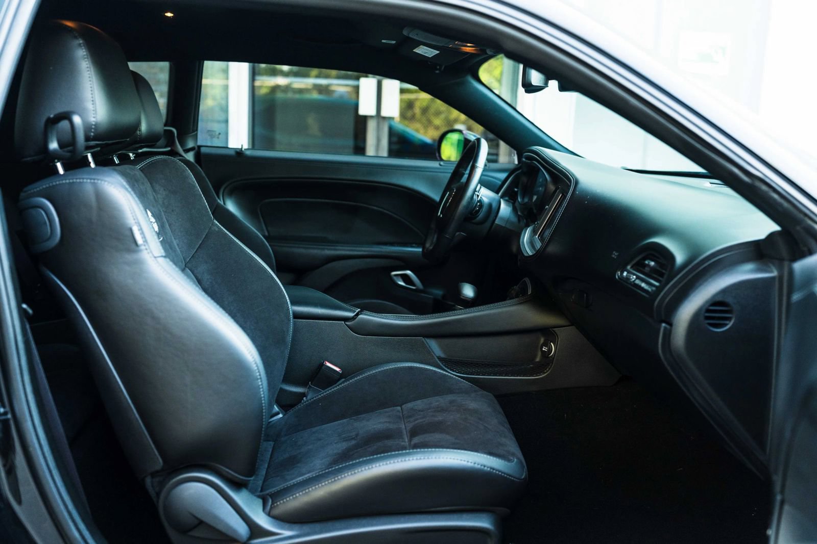 Used 2022 Dodge Challenger R/T Scat Pack RWD image 34