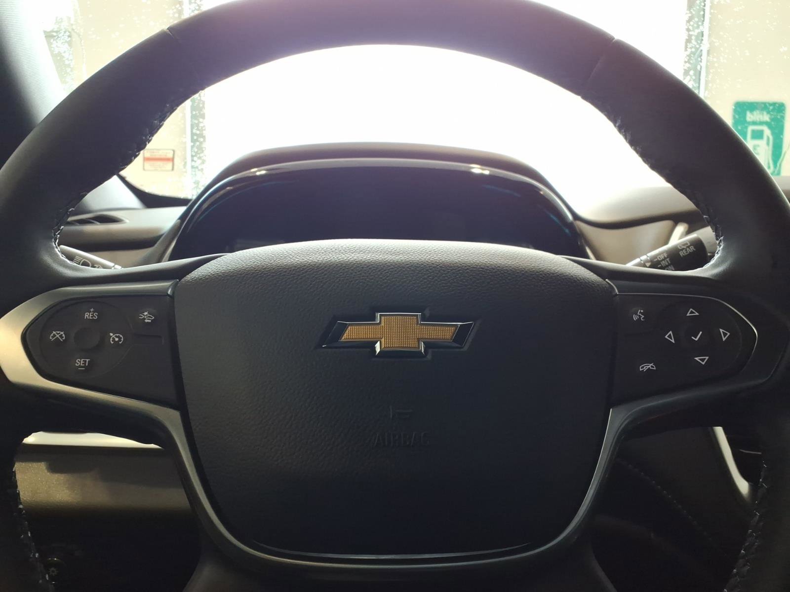 Used 2023 Chevrolet Traverse LT image 27