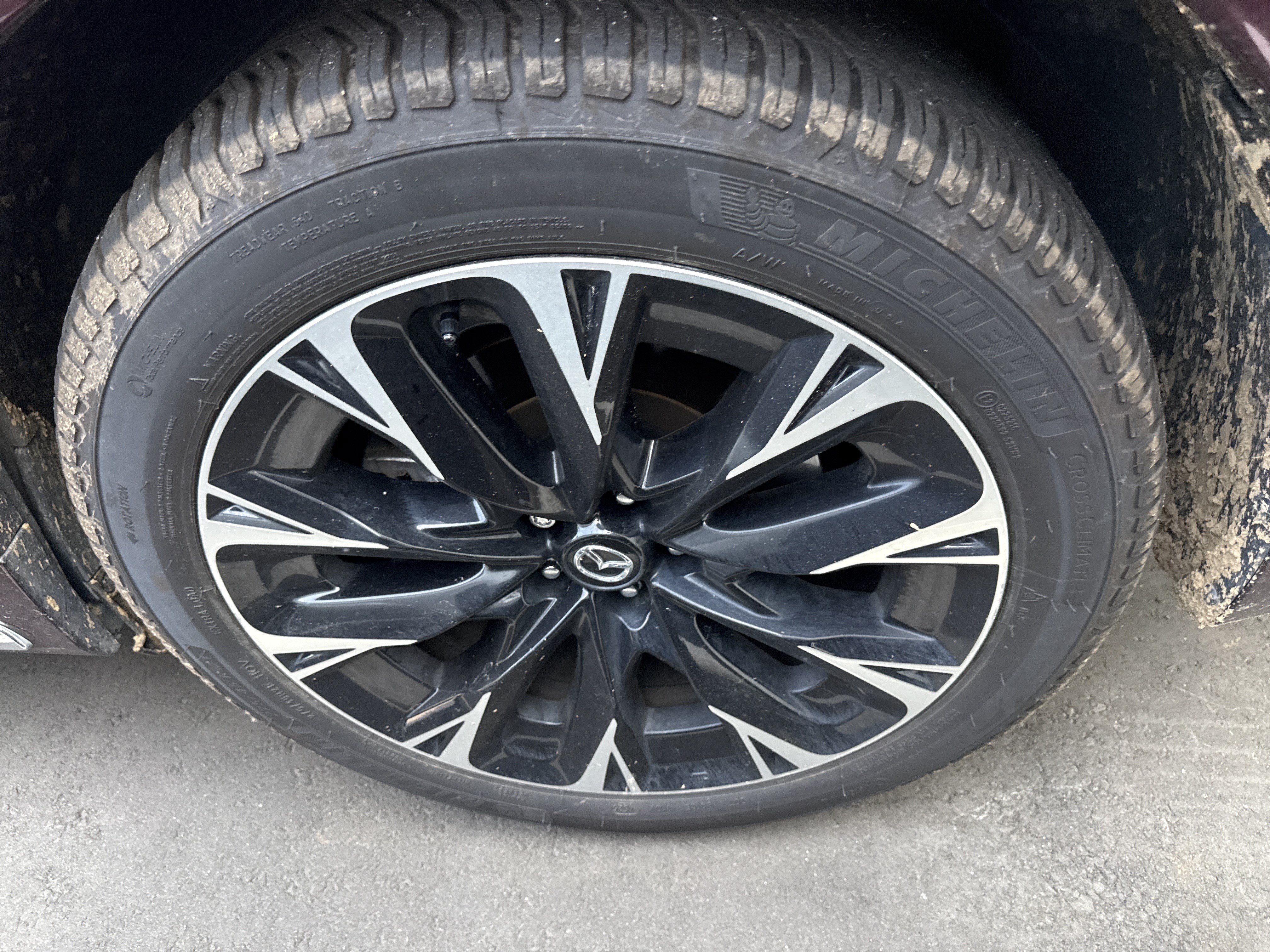 Used 2024 MAZDA CX-90 3.3 Turbo S w/ Premium Plus AWD/4WD image 11