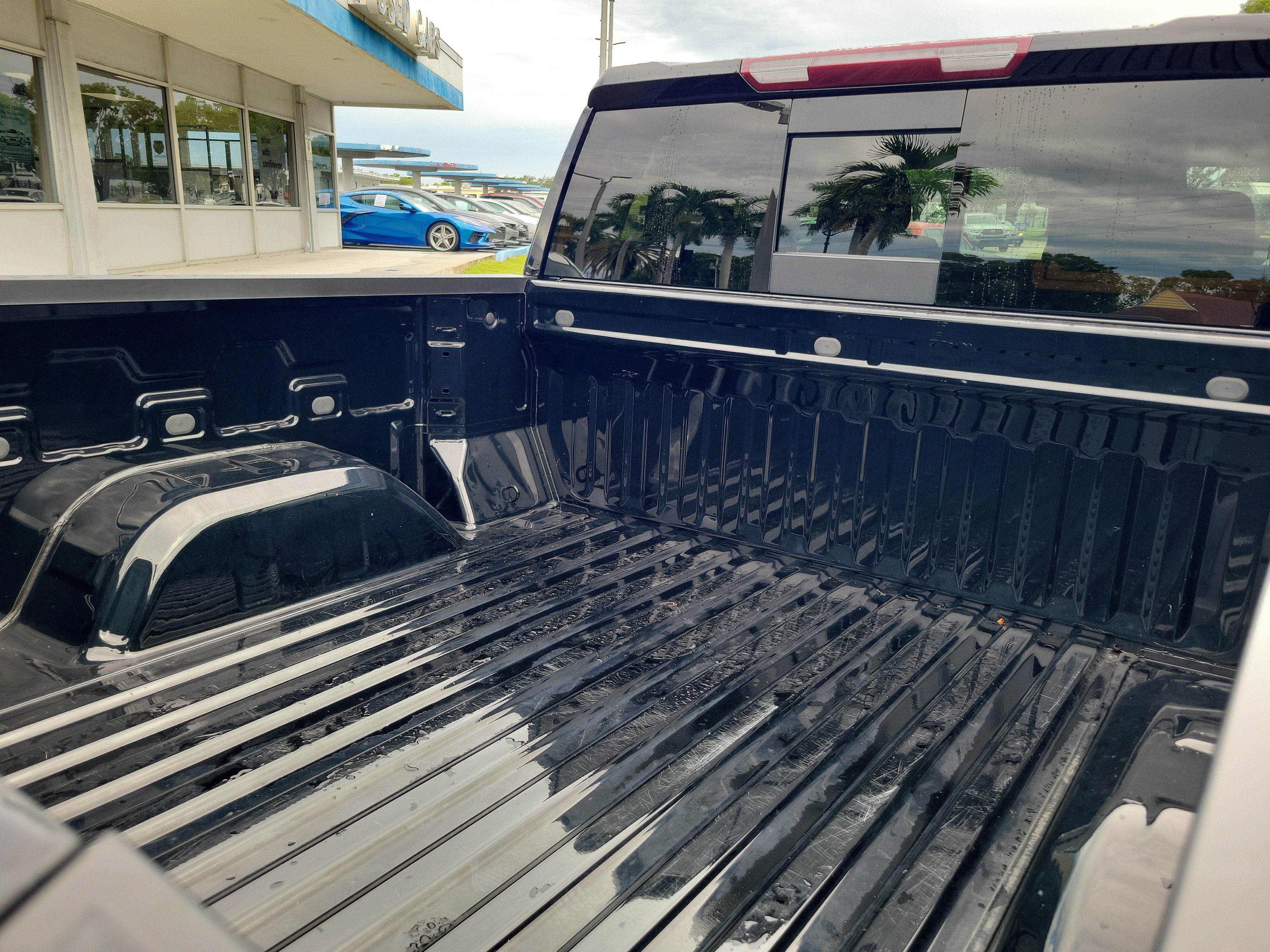 Used 2024 Chevrolet Silverado 1500 RST w/ Convenience Package II AWD/4WD image 7