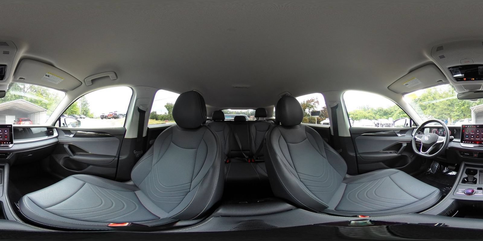 Used 2026 Volkswagen Tiguan SE FWD image 42